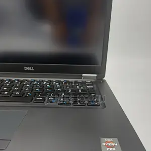 Laptop Dell Latitude 5491 8GB AMD Ryzen 5 SSD 256GB