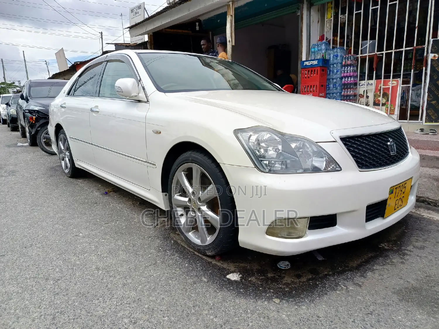 Toyota Crown 2007 White