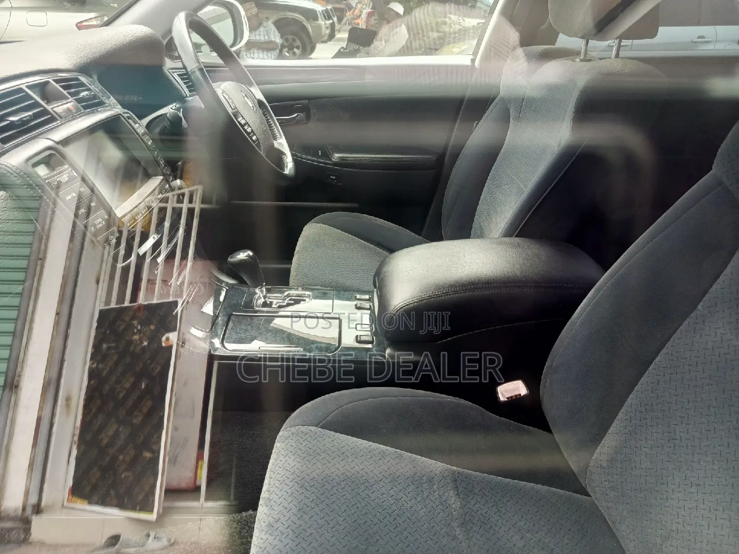 Toyota Crown 2007 White