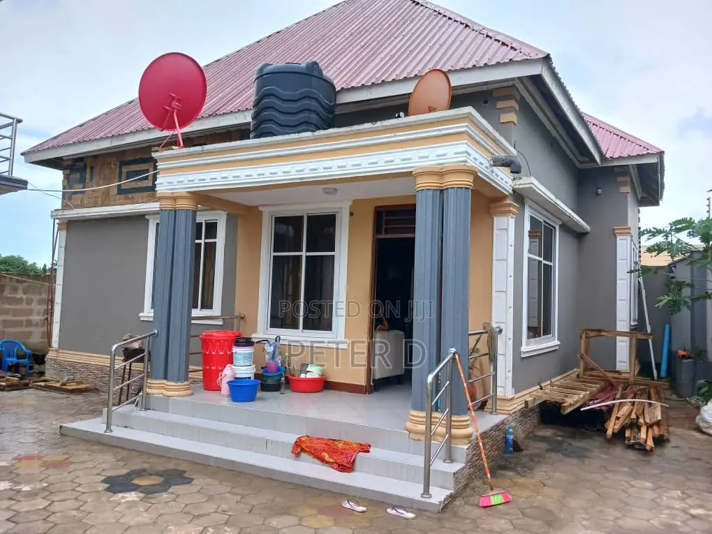 5bdrm House in Mbezi for sale
