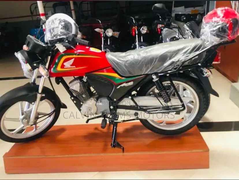 New Honda CB 2023 Red
