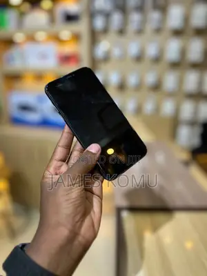 Apple iPhone 11 64 GB Black