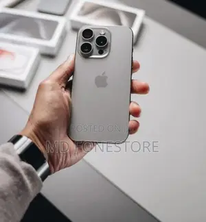 New Apple iPhone 15 Pro 128 GB Black