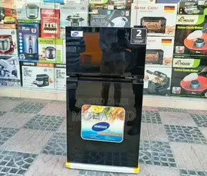 Homebase Fridge/Friji 100L