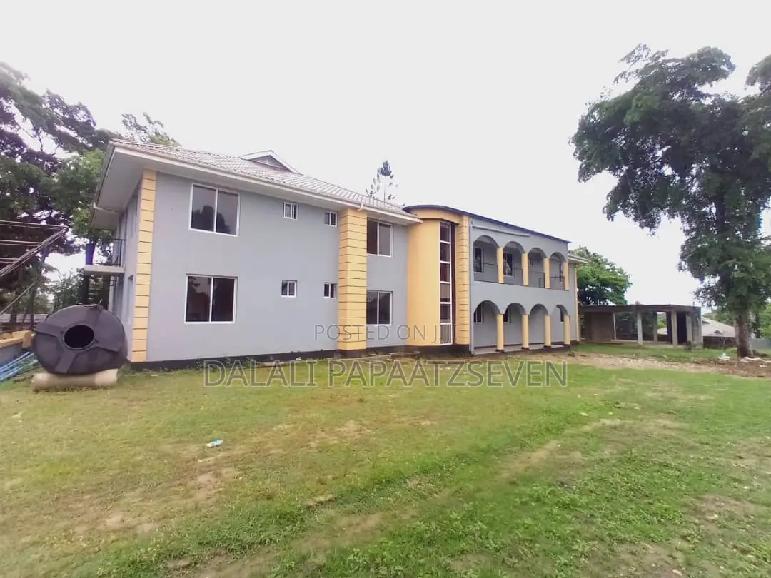 1bdrm Apartment in Dalalipapaatzseven, Kimara for rent