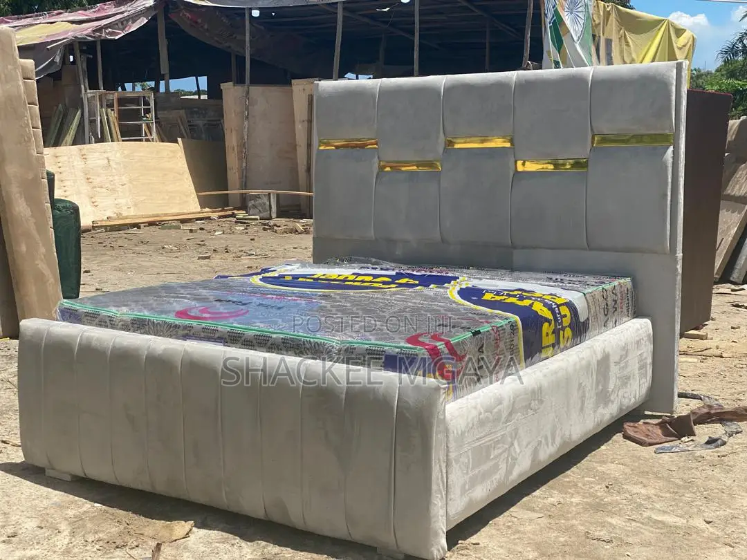 Bed Sofa 5,6 Na Godoro Inch8