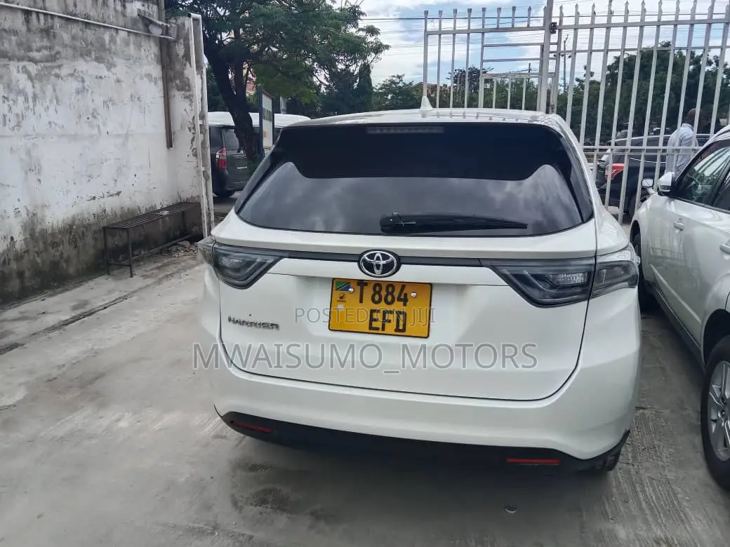 Toyota Harrier 2014 White