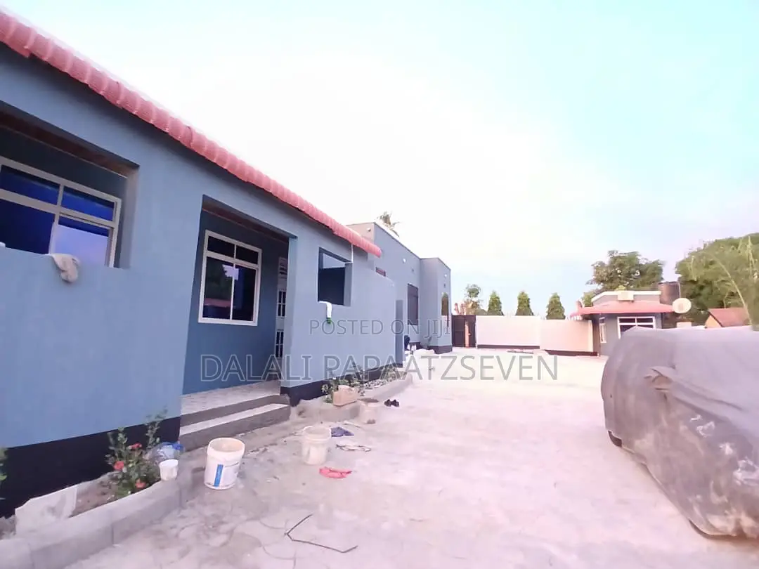 1bdrm Apartment in Dalalipapaatzseven, Kimara for rent