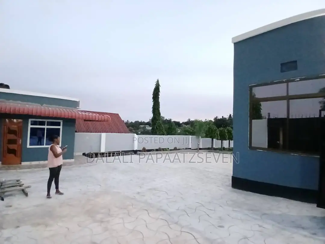 1bdrm Apartment in Dalalipapaatzseven, Kimara for rent