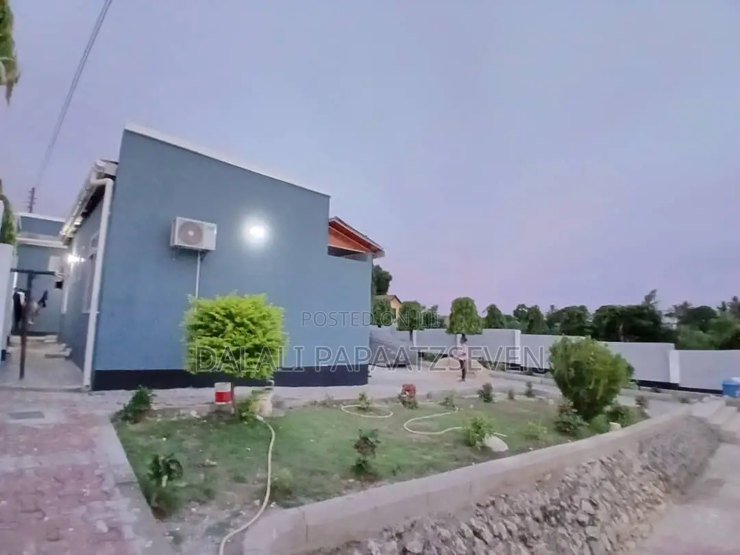 1bdrm Apartment in Dalalipapaatzseven, Kimara for rent