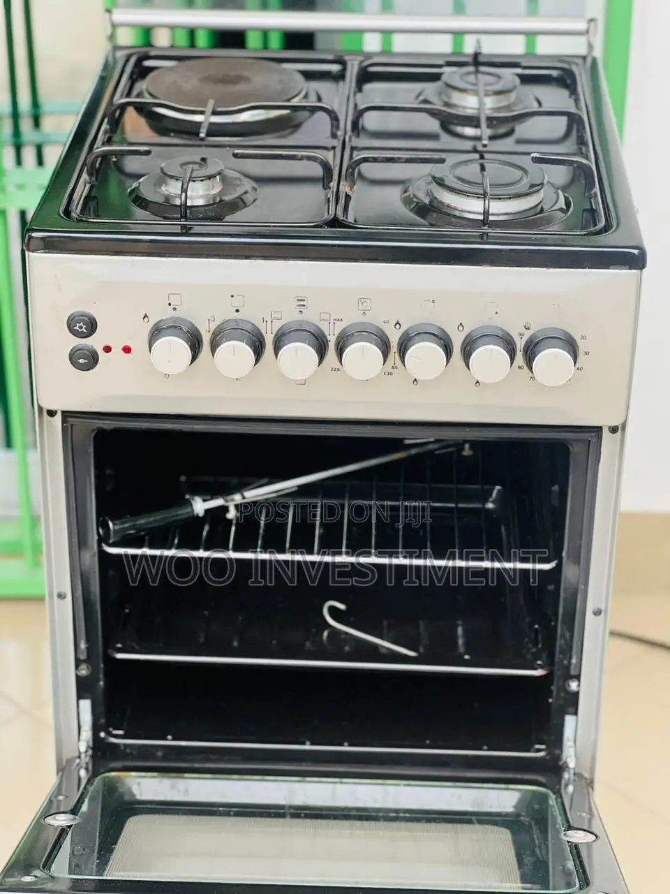 Gas Cooker Clean Sana Linapatikana Jipya 440,000.