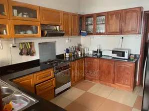 Furnished 3bdrm Apartment in Mikocheni for sale