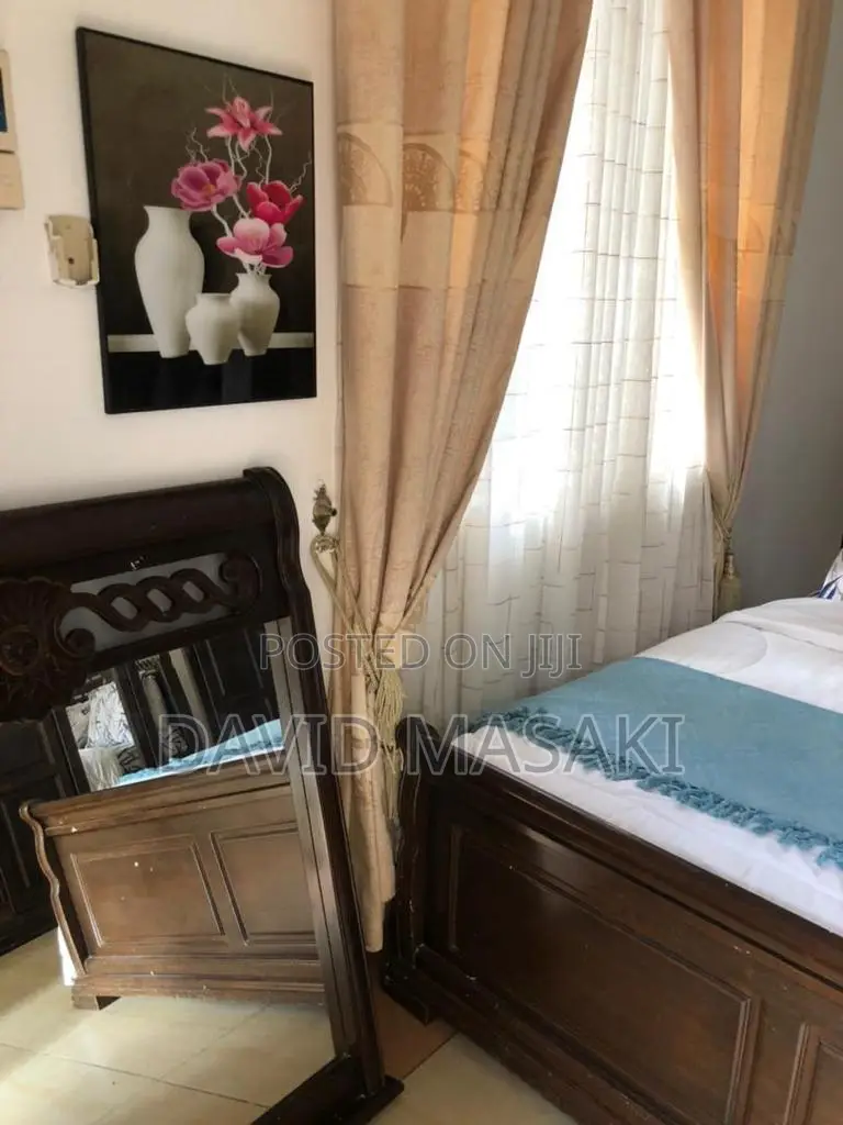 Furnished 3bdrm Apartment in Mikocheni for sale