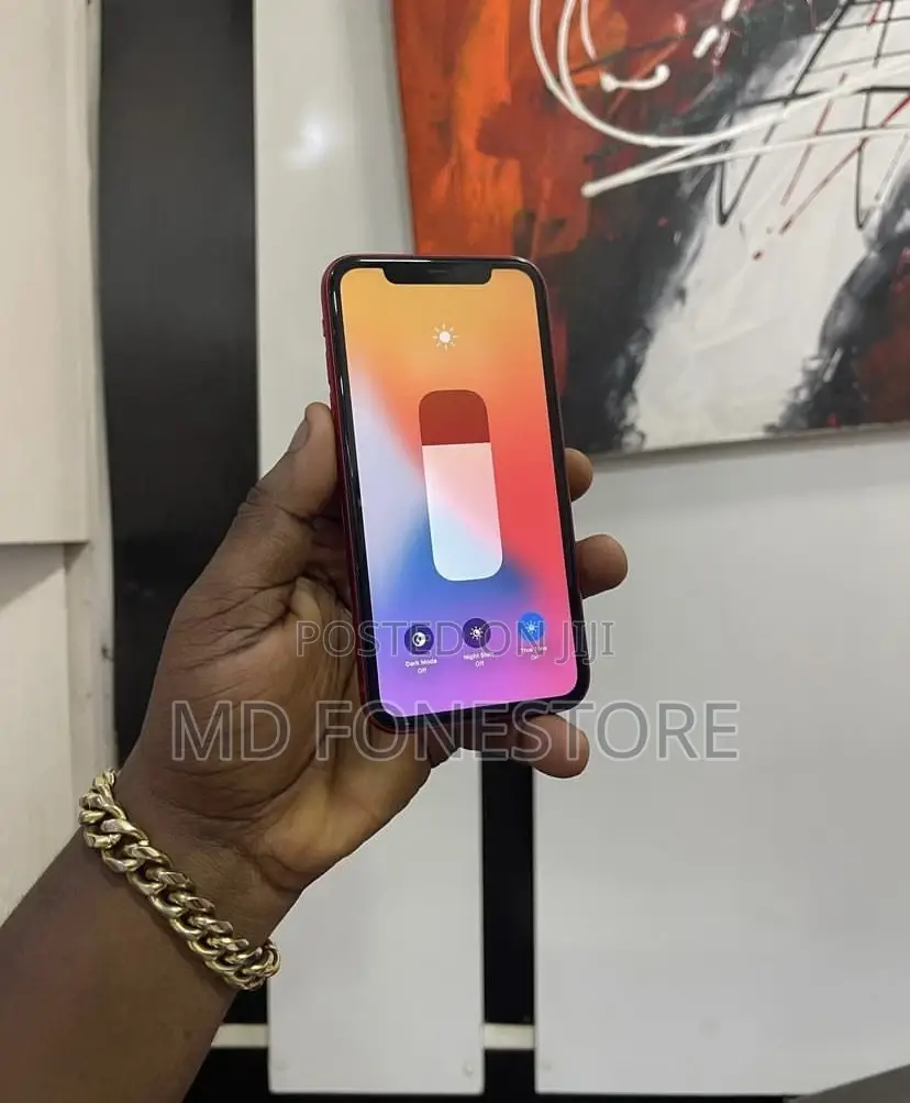 Apple iPhone 11 64 GB Red