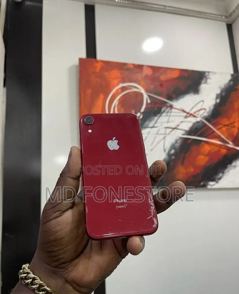 Apple iPhone XR 64 GB Red