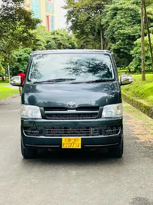 Toyota HiAce 2006 Black