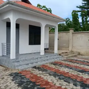3bdrm House in Madale Kawawa, Kinondoni for sale