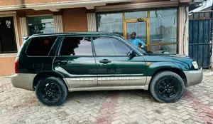 Subaru Forester 2000 Green