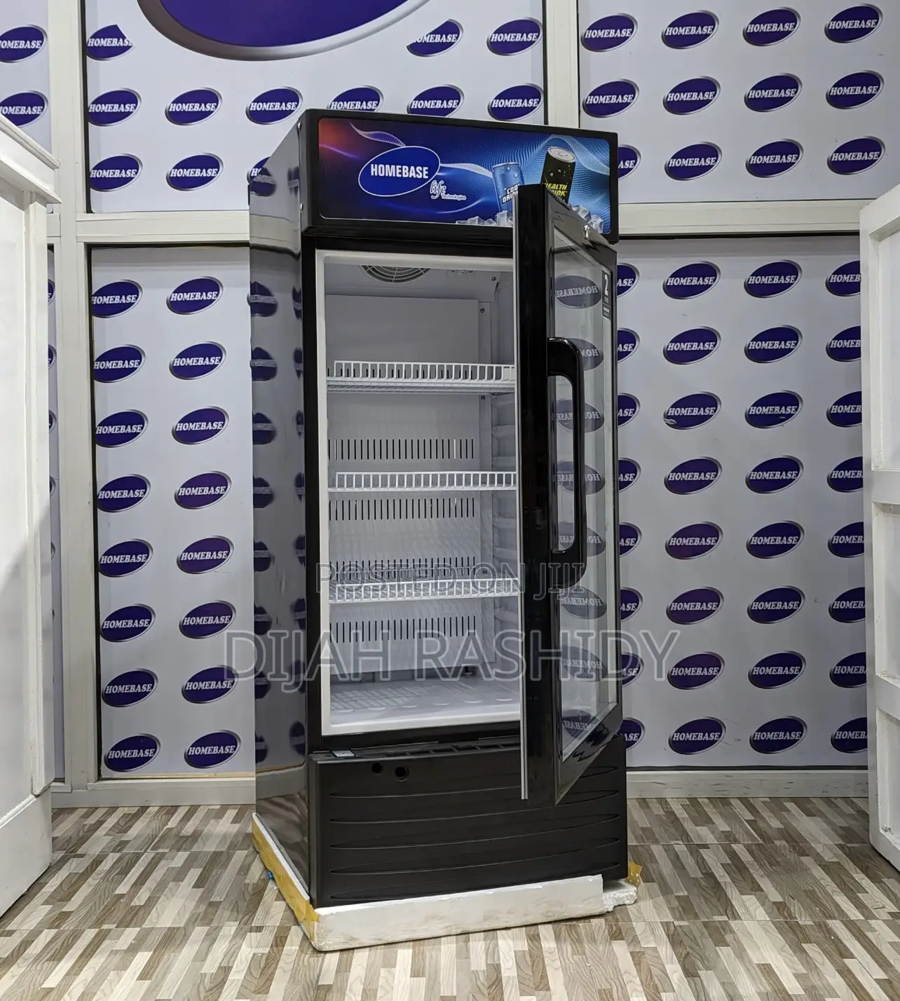 Homebase Fridge Showcase