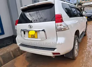 Toyota Land Cruiser Prado 2013 White