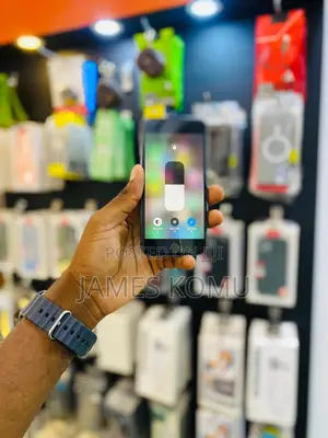 Apple iPhone 8 64 GB Black