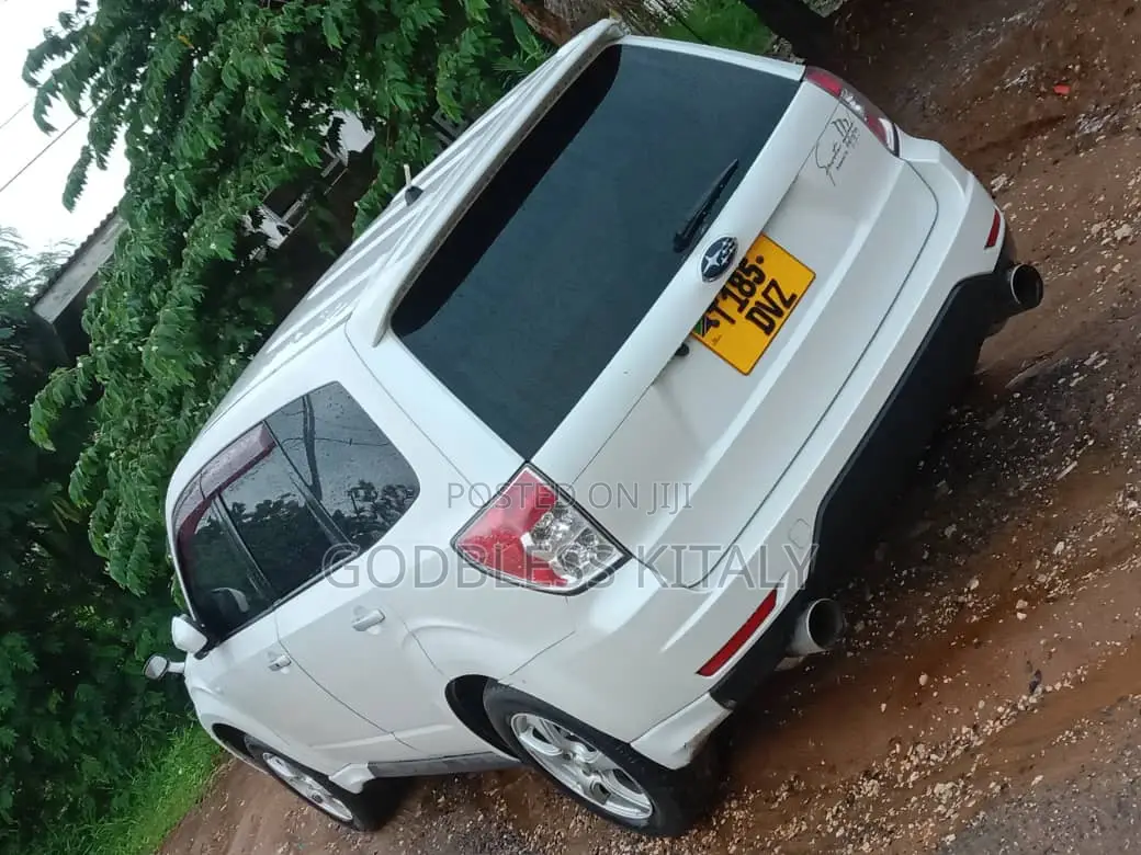 Subaru Forester 2011 White
