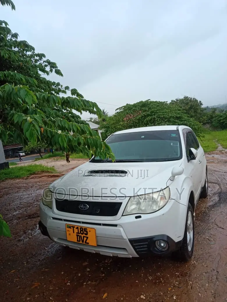 Subaru Forester 2011 White