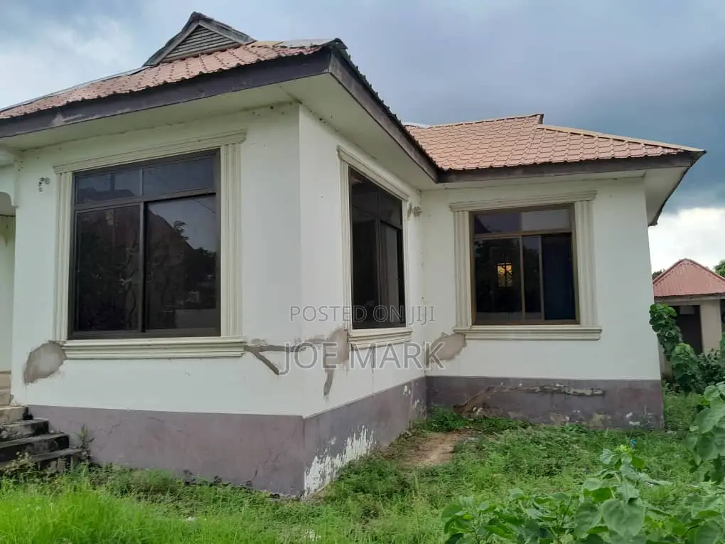4bdrm House in Kinondoni for sale