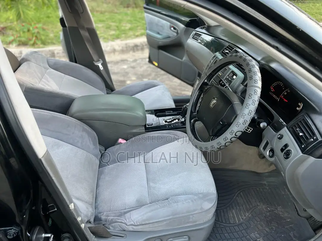 Toyota Crown 2008 Black