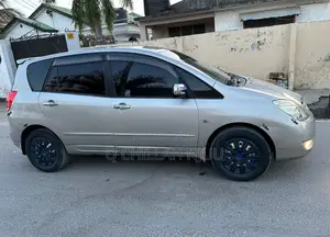 Toyota Corolla Spacio 2004 Silver