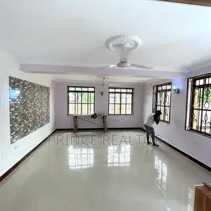 4bdrm House in Ununio Beach, Kinondoni for sale