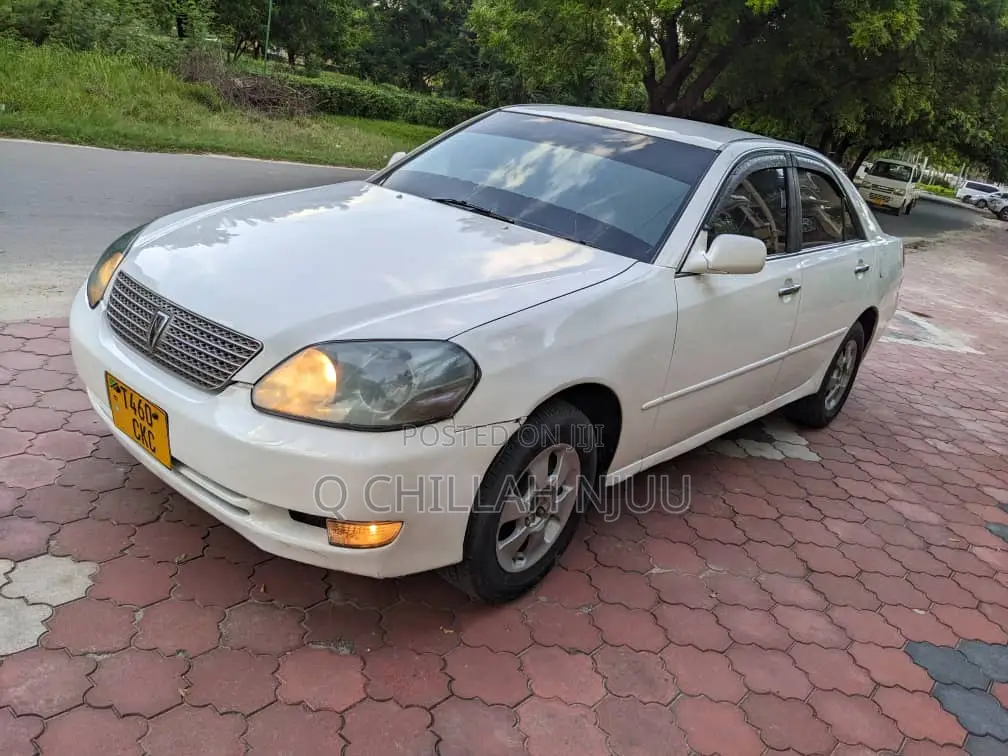 Toyota Mark II 1998 White