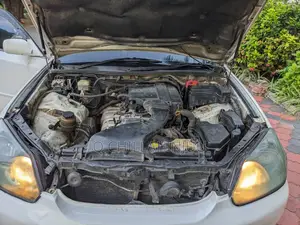 Toyota Mark II 1998 White