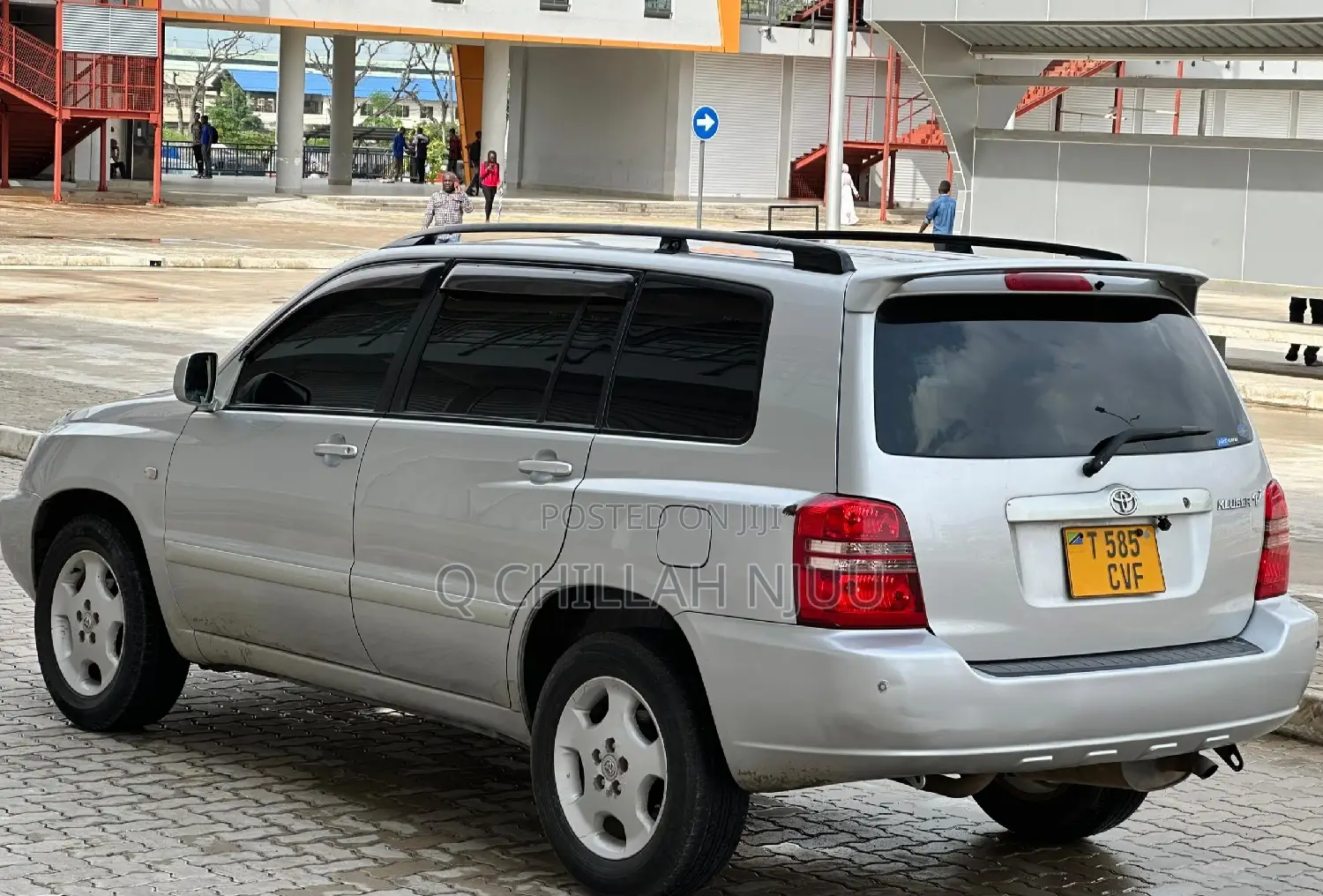 Toyota Kluger 2004 Silver