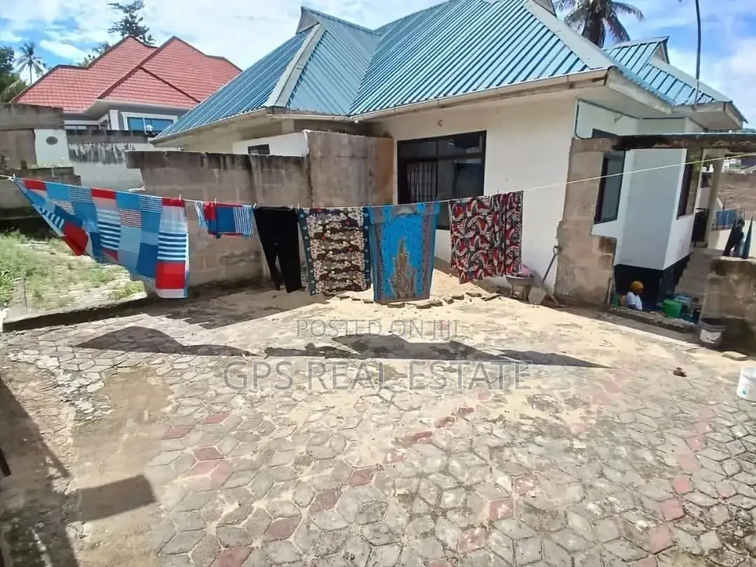 3bdrm House in Kimara, Kinondoni for sale