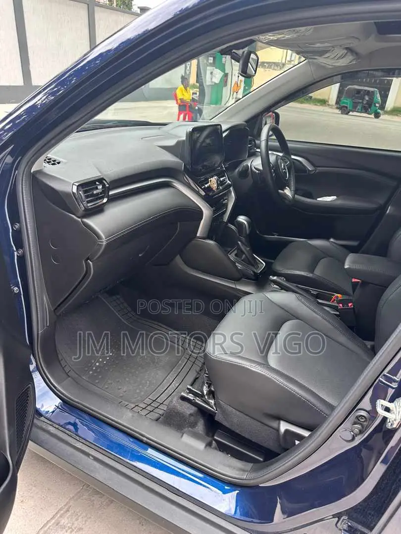 Suzuki Grand Vitara 2022 Blue