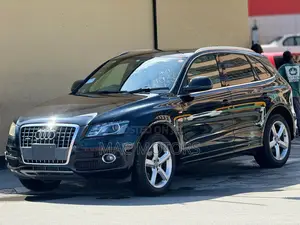 Audi Q5 2.0 TDI Automatic 2011 Black