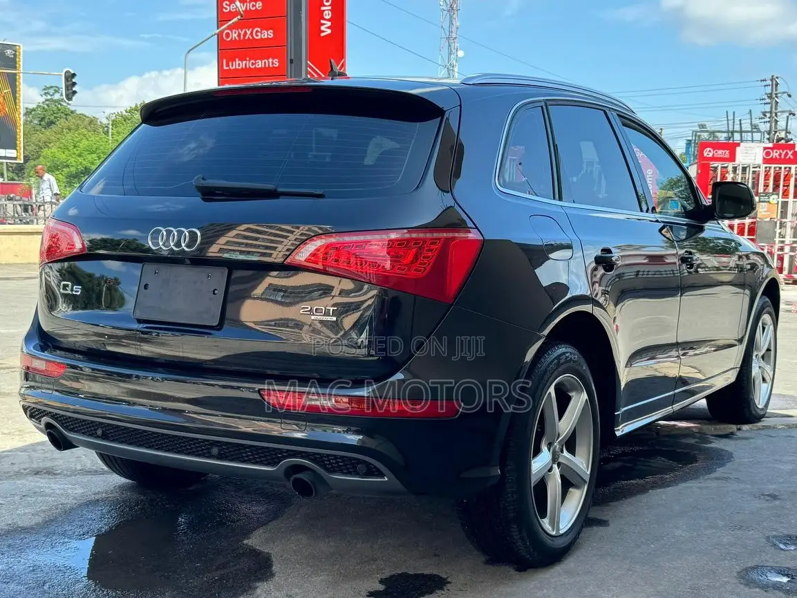 Audi Q5 2.0 TDI Automatic 2011 Black