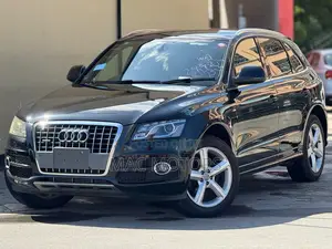 Audi Q5 2.0 TDI Automatic 2011 Black