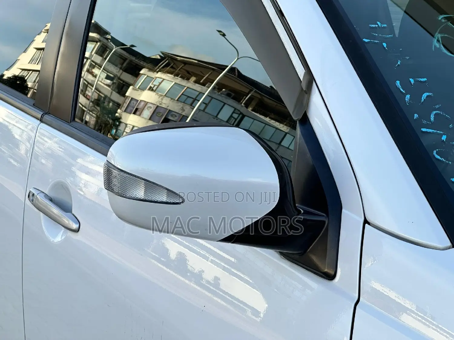 Mitsubishi Outlander 2.4 Automatic 2008 White