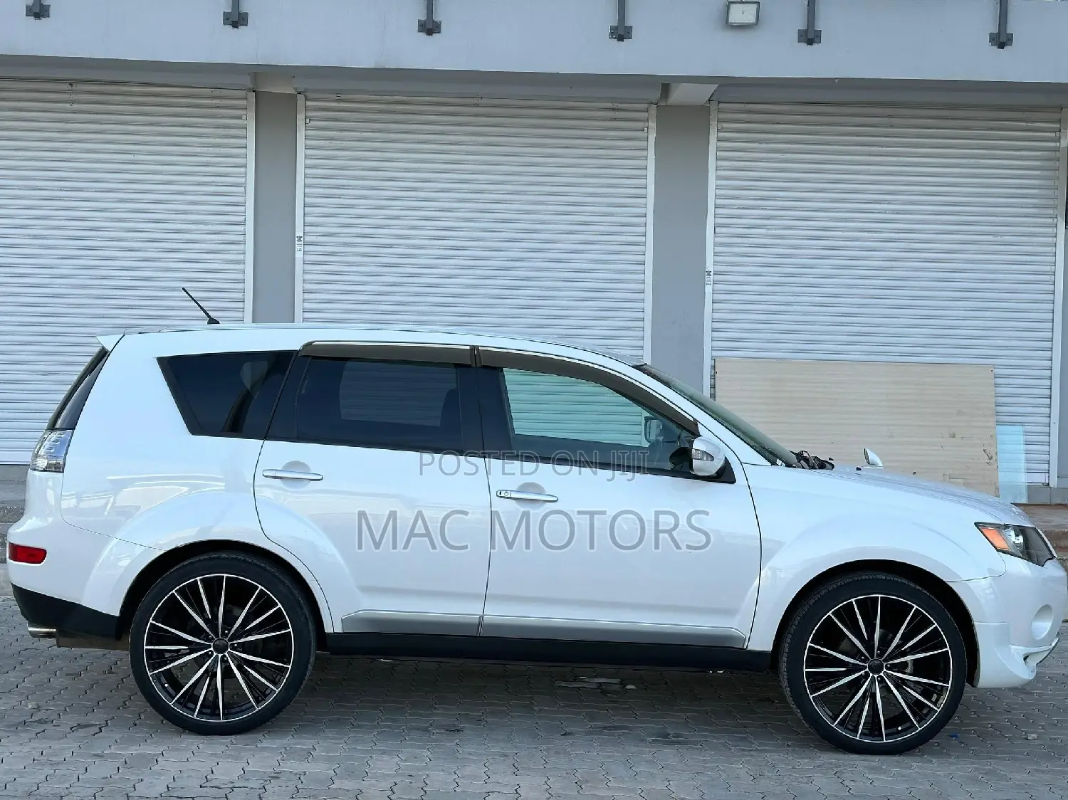 Mitsubishi Outlander 2.4 Automatic 2008 White