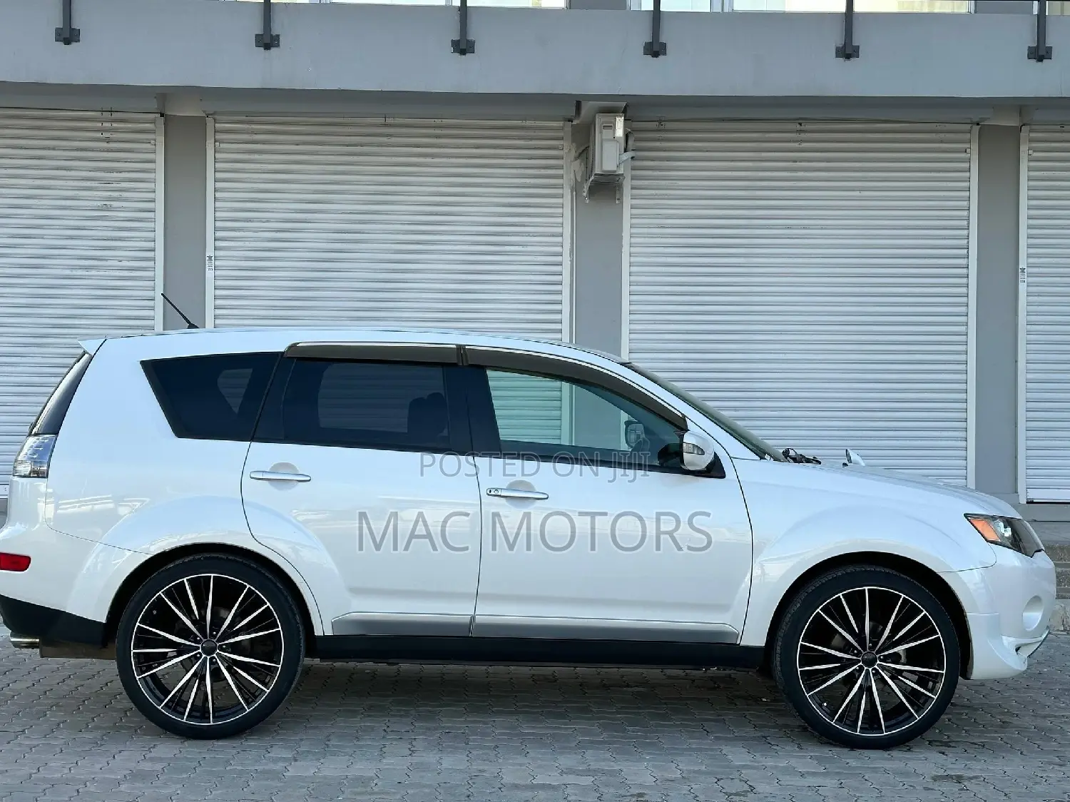 Mitsubishi Outlander 2.4 Automatic 2008 White