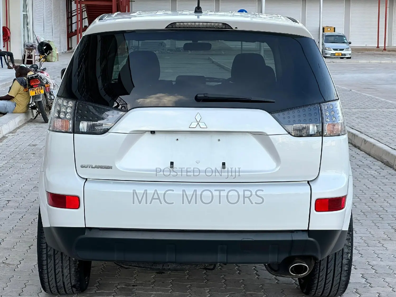 Mitsubishi Outlander 2.4 Automatic 2008 White