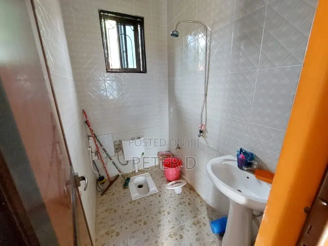 2bdrm Shared Apartment in Kimara for rent
