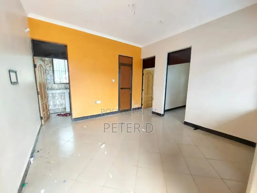 2bdrm Shared Apartment in Kimara for rent