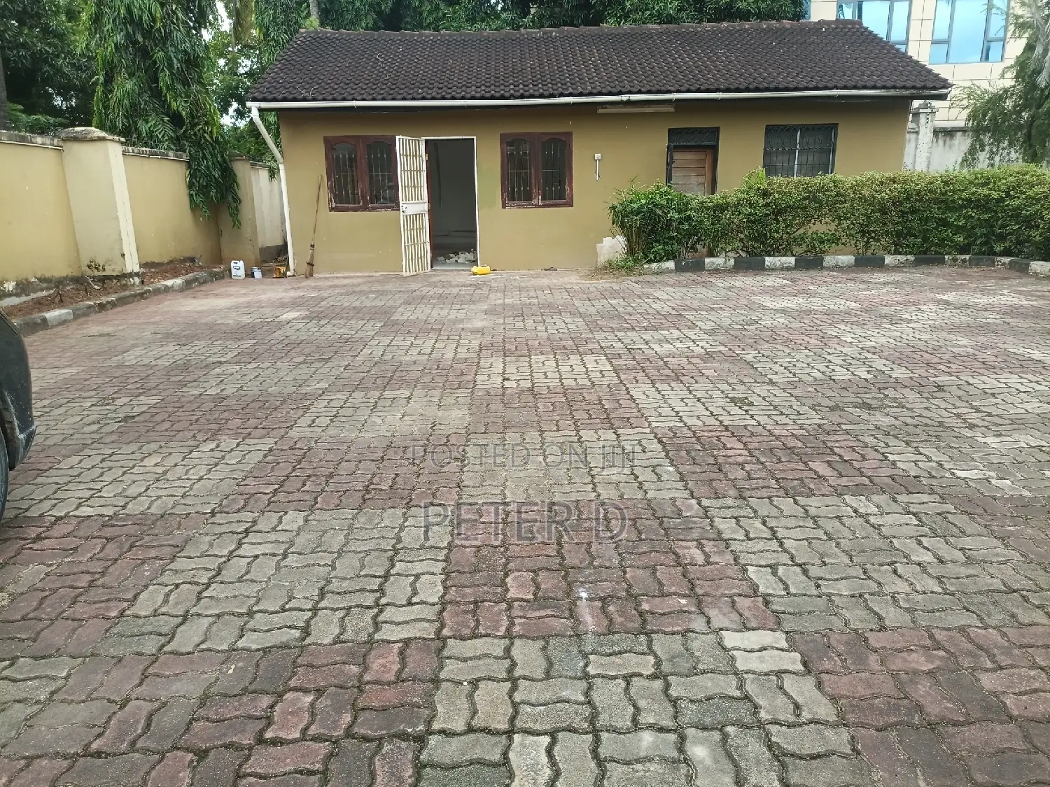 5bdrm House in Regent Estate, Mikocheni for rent