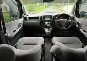 Toyota Corolla Spacio 2004 Silver