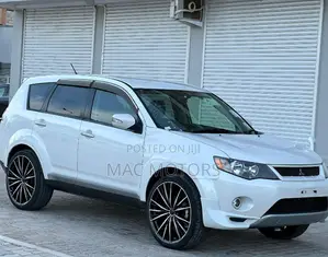 Mitsubishi Outlander 2.4 Automatic 2008 White