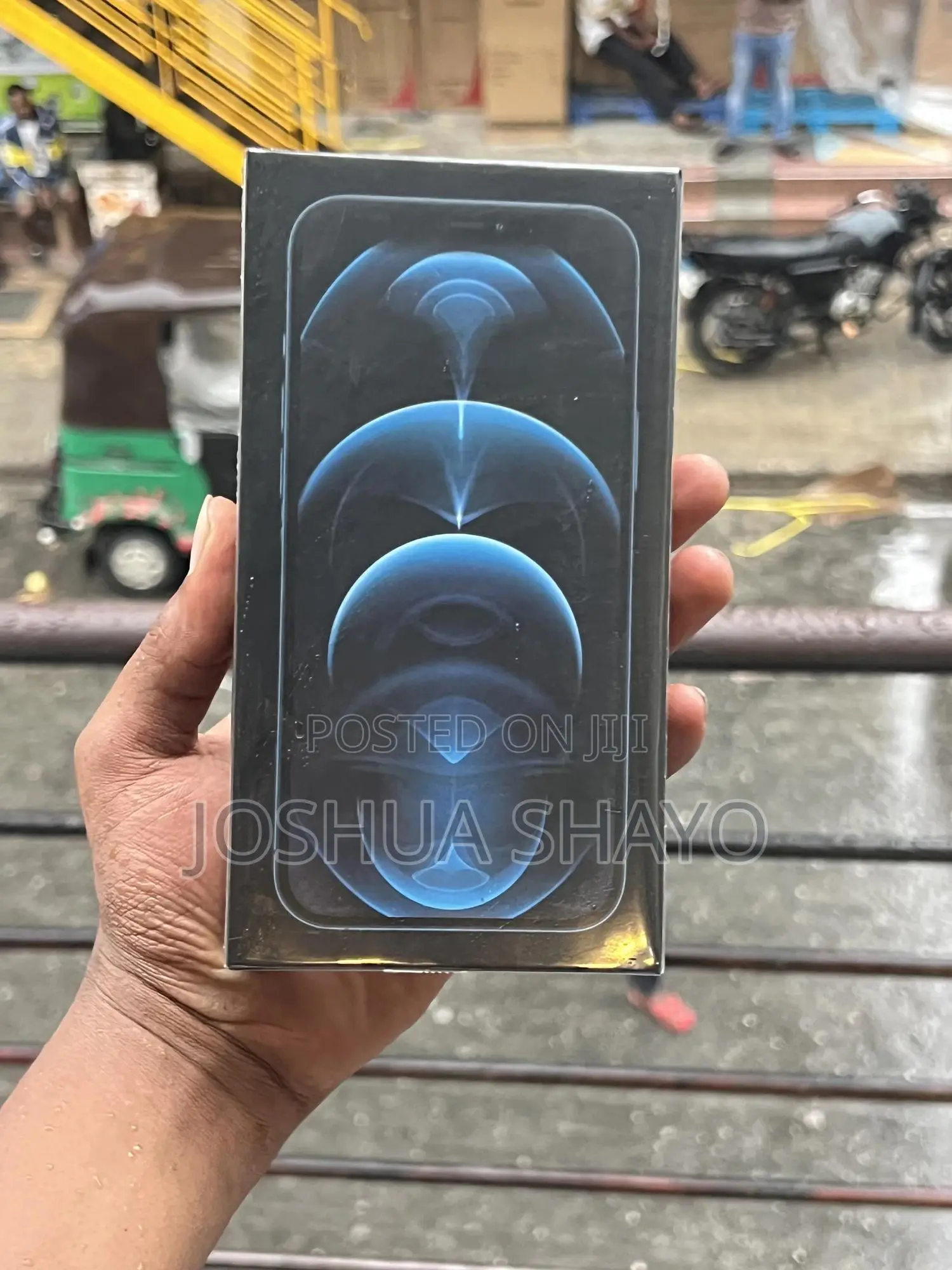 New Apple iPhone 12 Pro Max 256 GB Blue
