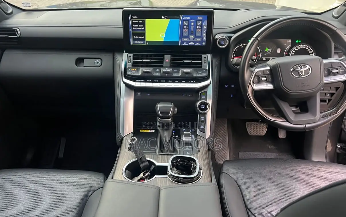 Toyota Land Cruiser 2023 Gray